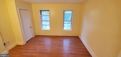 17 N 32nd St, Camden, NJ 08105 - photo 4
