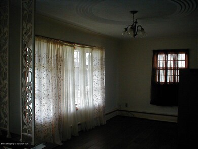1620 Hawthorne St, Scranton, PA 18504 - photo 3