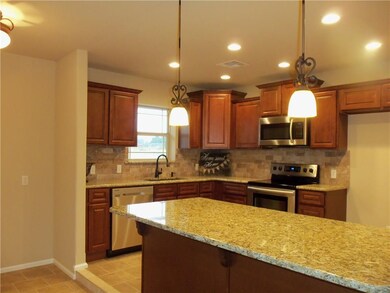 kitchen and breakfast bar