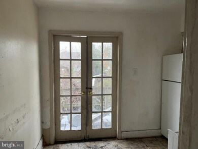 2915 Riggs Ave, Baltimore, MD 21216 - photo 4