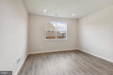 12125 American Chestnut Rd, Bowie, MD 20720 - photo 6