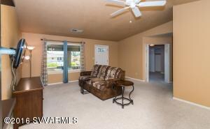 005_Great Room[1]