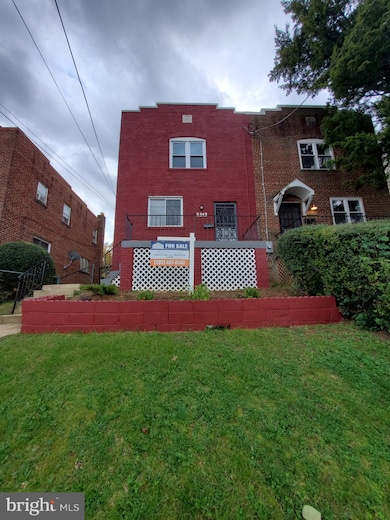 5363 Blaine St NE, Washington, DC 20019 - photo 5