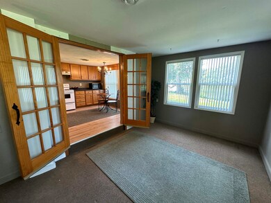 5268 S Christianson Rd, Janesville, WI 53546 - photo 4