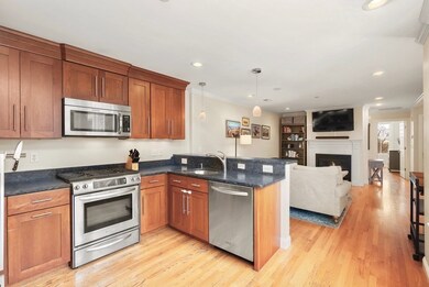 362 Bunker Hill St unit 3, Charlestown, MA 02129 - photo 7