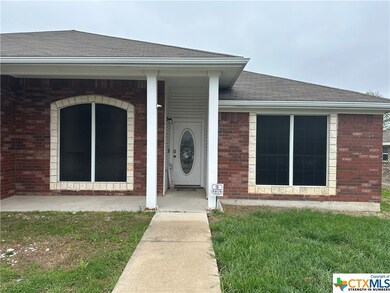 2404 Gail Dr, Copperas Cove, TX 76522 - photo 2