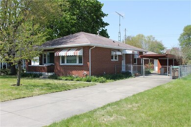 3006 13th St, Columbus, IN 47201 - photo 2