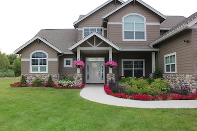 Front view of home