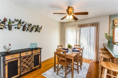 94 Toll Gate Rd, Warwick, RI 02886 - photo 5