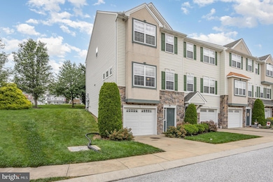 2400 Schultz Way, York, PA 17402 - photo 2