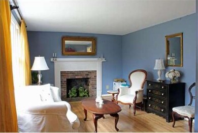 106 S Shelburne Rd, Shelburne Falls, MA 01370 - photo 3