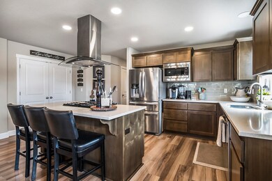 2446 SW Newberry Loop, Redmond, OR 97756 - photo 5