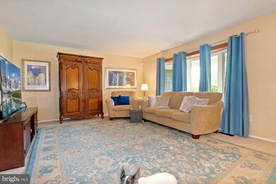 12602 Milburn Ln, Bowie, MD 20715 - photo 2