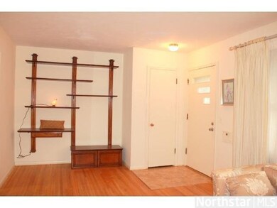 8127 Colfax Ave S, Bloomington, MN 55420 - photo 5