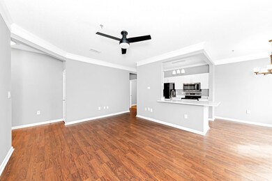 Open plan to kitchen