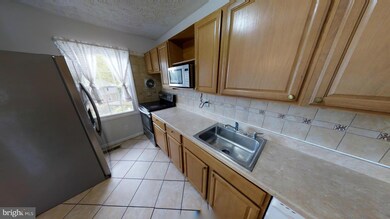 3403 Saluda Rd, Nottingham, MD 21236 - photo 6