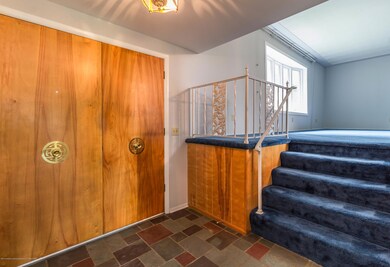 woodfoyer (1 of 1)