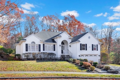 16 Sarah's Way, Peabody, MA 01960 - photo 2