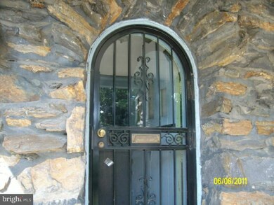 5645 Musgrave St, Philadelphia, PA 19144 - photo 2