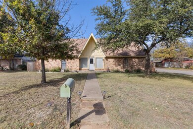 1200 Center Ct, Cleburne, TX 76033 - photo 4