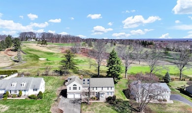 325 Fox Hill Rd, Wethersfield, CT 06109 - photo 2