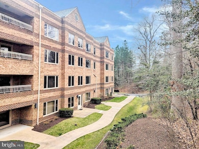 23140 Cobblestone Ln unit 303, California, MD 20619 - photo 2