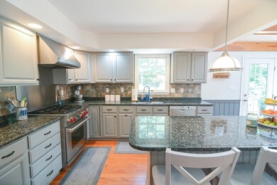 36 Dover Cir, Franklin, MA 02038 - photo 5
