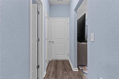 102 Tree Ln unit A, Suffolk, VA 23437 - photo 7