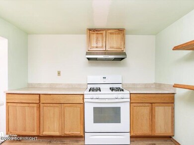05-Kitchen_MAX6352