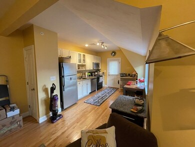 53 Josephine Ave unit 3, Somerville, MA 02144 - photo 2