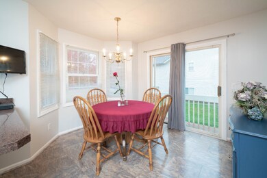 2707_Hickory_Nut_Lane_07