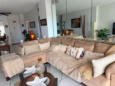 1950 S Ocean Dr unit 4B, Hallandale Beach, FL 33009 - photo 3