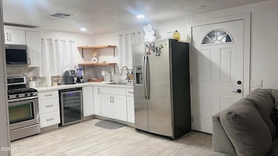 326 N 39th Dr, Phoenix, AZ 85009 - photo 2