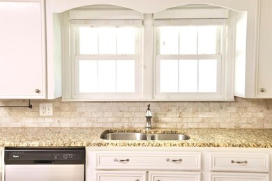 804 N Trinity St, Decatur, TX 76234 - photo 4