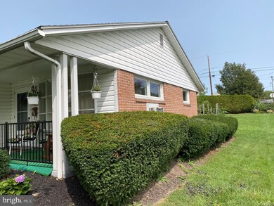 735 Rhoads Ave unit 74, Boyertown, PA 19512 - photo 5
