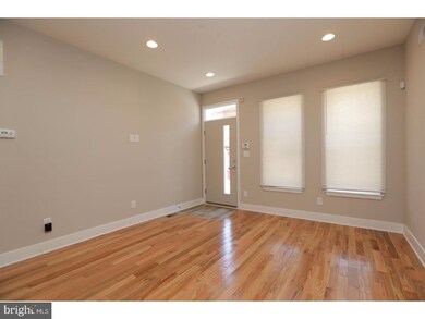 2920 W Thompson St, Philadelphia, PA 19121 - photo 2