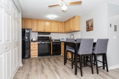 136 Tyngsboro Rd unit 12, North Chelmsford, MA 01863 - photo 2