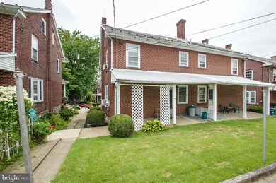 1405 Linden St, Reading, PA 19604 - photo 5