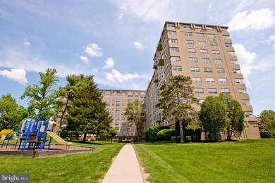 Radnor House unit 708, Bryn Mawr, PA 19010 - photo 2