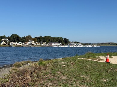 714 Quinnipiac Ave, New Haven, CT 06513 - photo 2