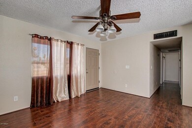 2805 N 46th Ave, Phoenix, AZ 85035 - photo 5