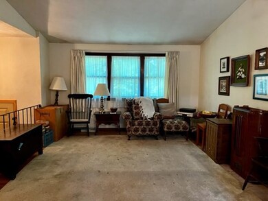 12 Winslow St, Shrewsbury, MA 01545 - photo 3