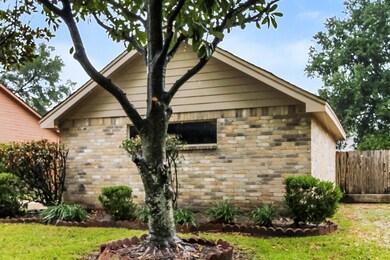 8615 Pine Falls Dr, Houston, TX 77095 - photo 3