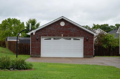 264 Forest Ridge Dr, Mount Washington, KY 40047 - photo 5