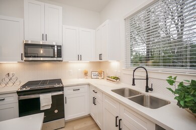 1845 Flowing Springs Trail, Houston, TX 77080 - photo 5