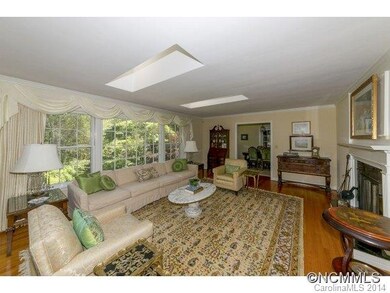 Living Room w/ Fireplace