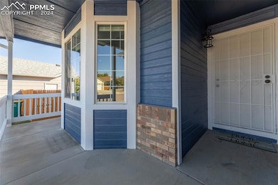 Doorway to property with a porch