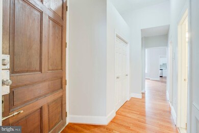 11 W Biddle St unit 11A, Baltimore, MD 21201 - photo 5