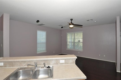 1900 Scofield Ridge Pkwy unit 5403, Austin, TX 78727 - photo 5