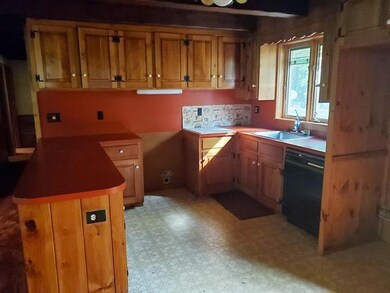 1 Johnson Rd, Mirror Lake, NH 03853 - photo 4